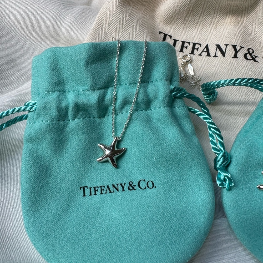 Tiffany and Co Starfish pendant